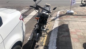 Motociclista e passageira ficam feridos após colisão em Aracaju / Foto: Foto: CPTran/SE