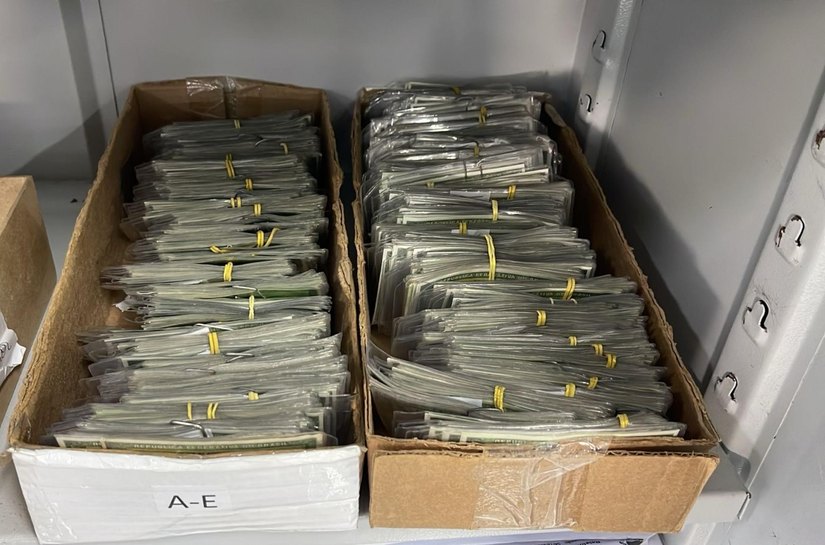 Mais de 147 mil Carteiras de Identidade Nacional aguardam retirada no Instituto de Identificação de Alagoas