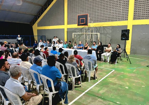 Arsal visita obras de esgotamento sanitário e participa de audiência pública em Piranhas/AL