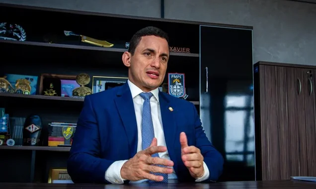 Renan Filho não respondeu sobre Gustavo Xavier após JHC citar a investigação da Polícia Federal durante o debate. - Foto: Assessoria