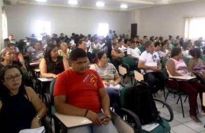 Palestra sobre ‘Sitios Arqueológicos e Caatinga’ lota auditório da Fasvipa em Pão de Açúcar