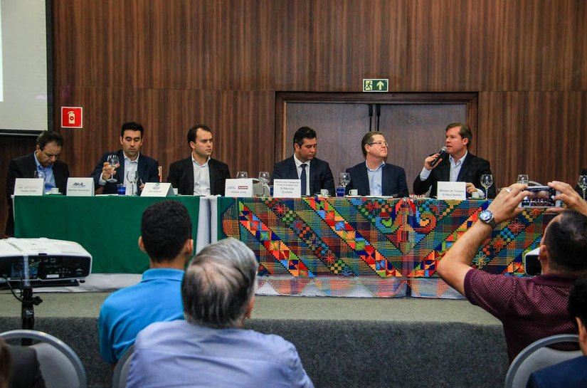 Ministros anunciam programa Brasil Mais Turismo em Maceió