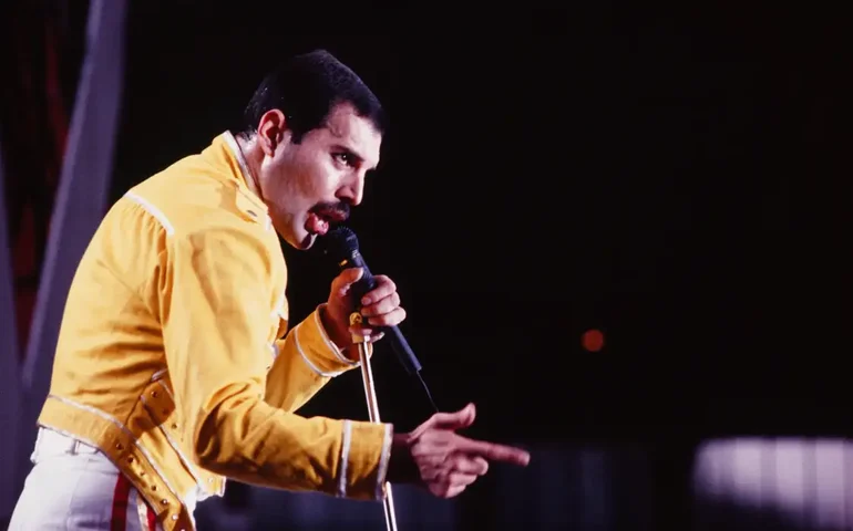 Filha secreta de Freddie Mercury morre aos 48 anos; conheça história