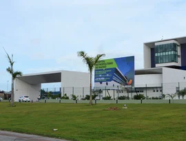 Falsa enfermeira é detida após invadir centro cirúrgico em hospital de Maceió