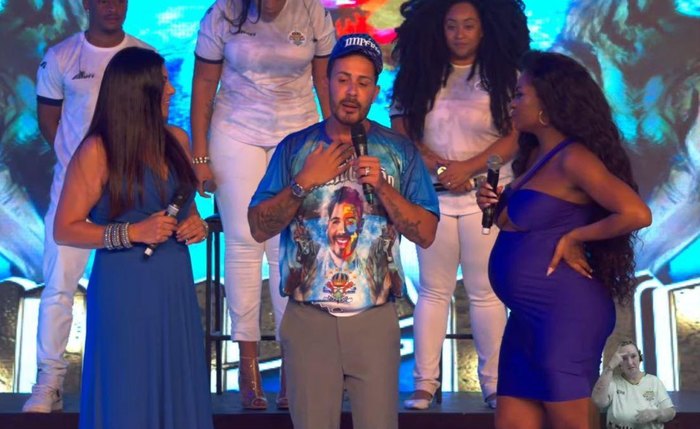 Carlinhos Maia durante apresentação