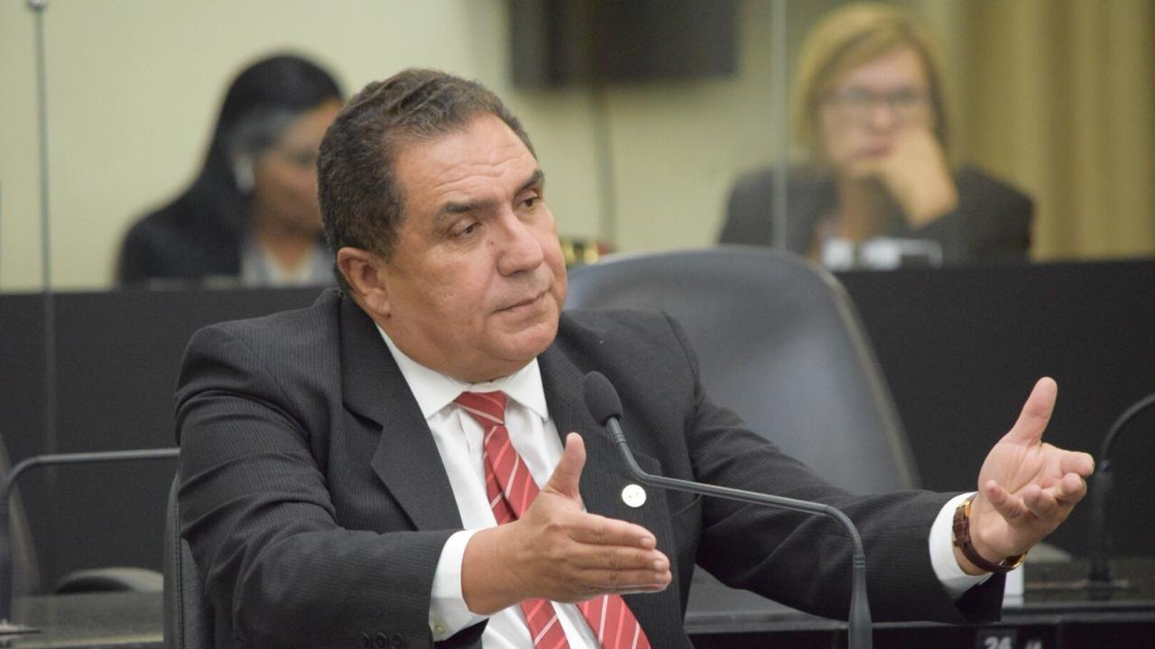Inácio Loiola se posiciona contrário à politica de privatizações em Alagoas