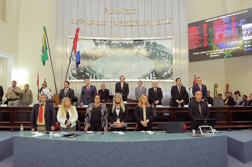 Otávio Praxedes participa da sessão de abertura dos trabalhos da ALE