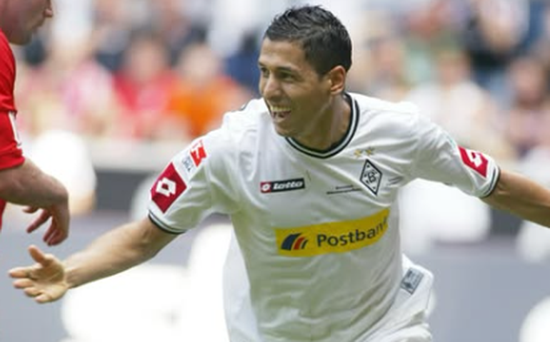 Promessa do Borussia Mönchengladbach é afastada do elenco por ironizar dirigente em vídeo