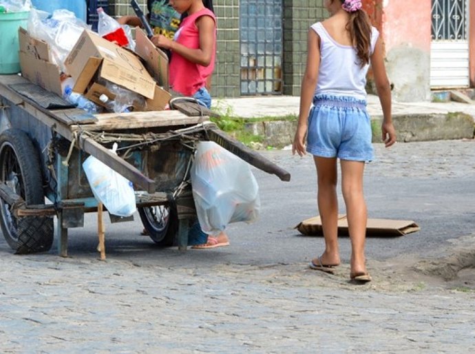 Sesau promove curso sobre população em situação de rua a municípios alagoanos