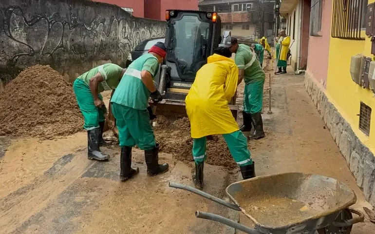 União libera verba para ajuda humanitária e reconstrução de Petrópolis
