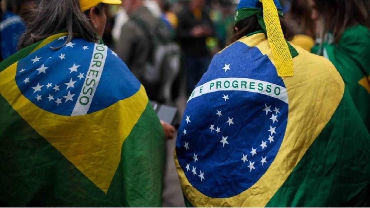 Em SP, Marginal Tietê é bloqueada, e logo após liberada, na volta do rodízio