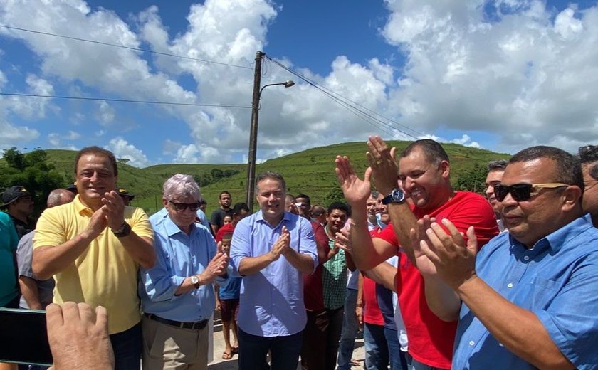 Deputado Galba Novaes participa de inaugurações em Campestre