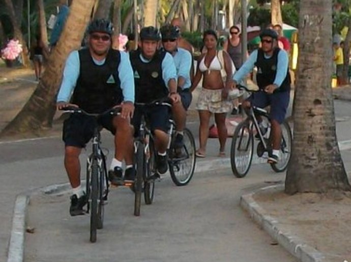 Prefeito Rui Palmeira participa da entrega de bicicletas à Guarda Municipal