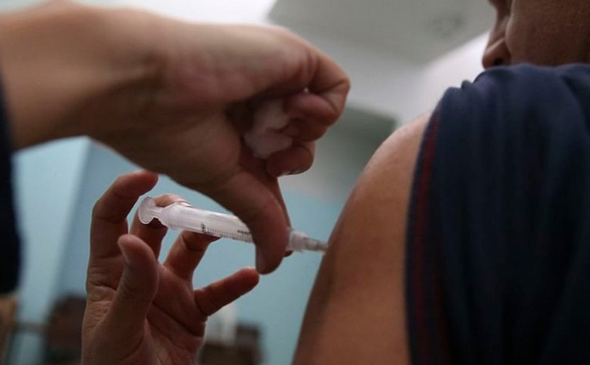 Terceira fase da Campanha Nacional de Vacinação contra a Gripe começa nesta segunda-feira (11)