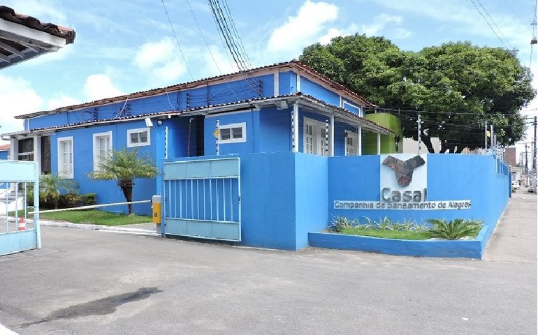 Falta de energia paralisa ETA e causa desabastecimento