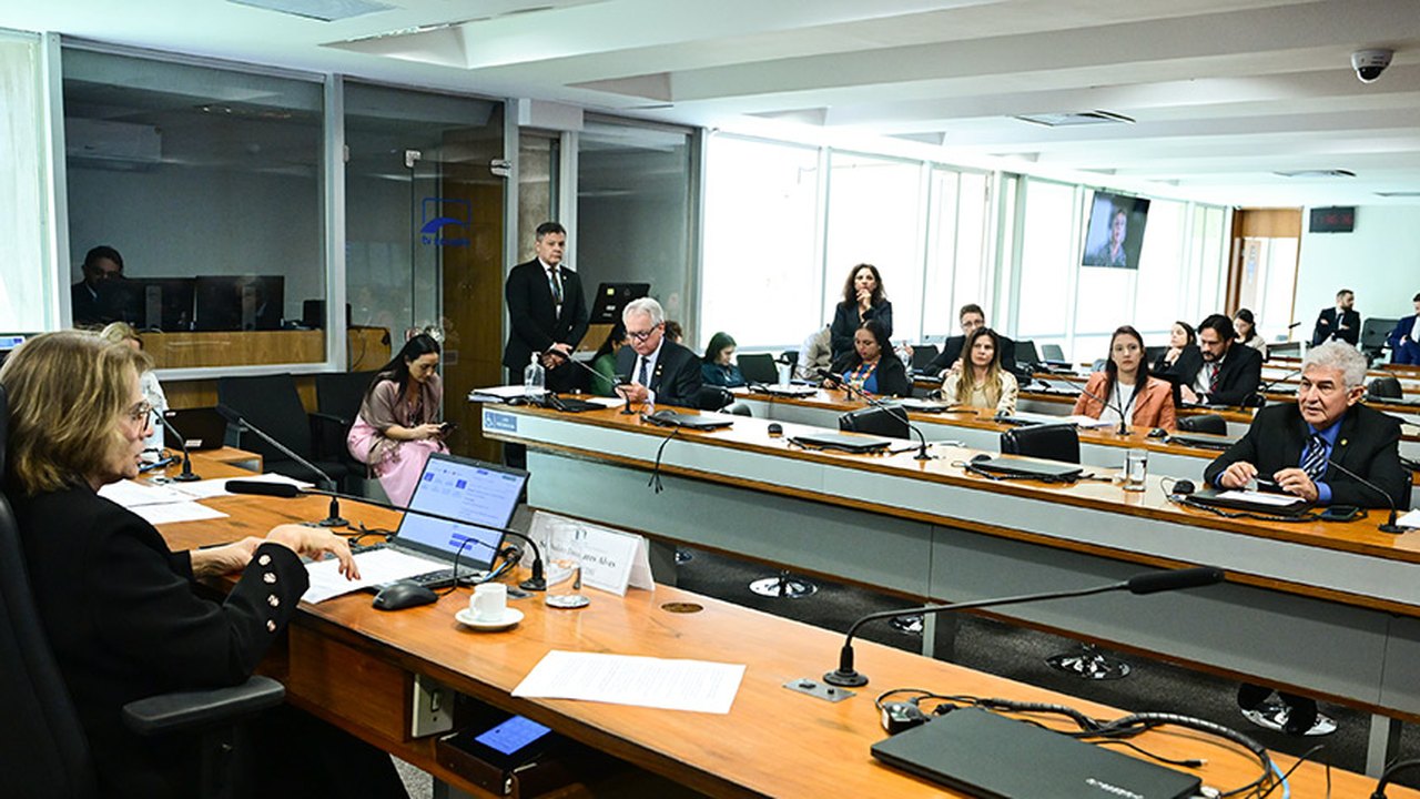CDH aprova sugestão que permite uso de fundos partidários em calamidades
