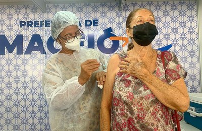 Maceió segue com vacinação para pessoas de 12 anos ou mais no fim de semana
