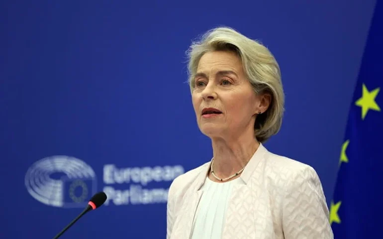 Ursula von der Leyen é reeleita presidente da Comissão Europeia