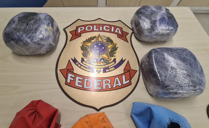 PF prende mulher e apreende 3kg de cocaína no Aeroporto Zumbi dos Palamares