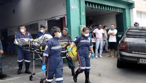Casal é morto a tiros e homem fica ferido na Zona Oeste de Aracaju / Foto: Foto: Douglas Magalhães/TV Atalaia