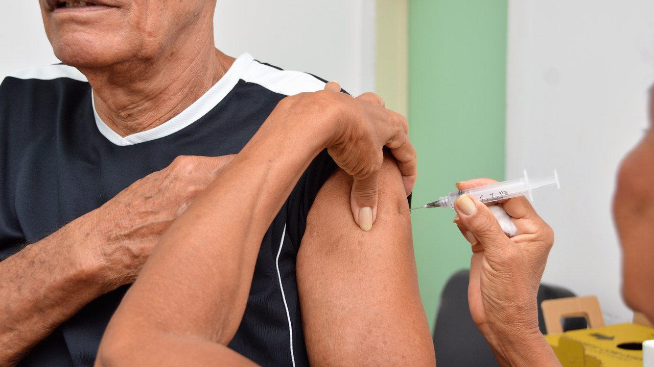 Vacinação contra Gripe já imunizou 50,38% do público-alvo em Alagoas