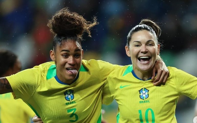 Brasil goleia Portugal por 5 a 0 e finaliza melhor temporada da era Arthur Elias