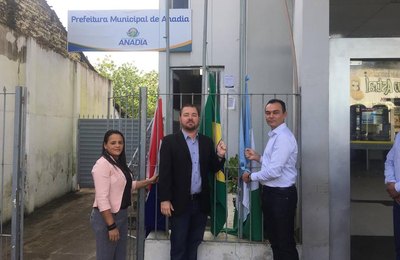 Hasteamento de bandeiras e celebração de missa marcam 216 anos de Anadia