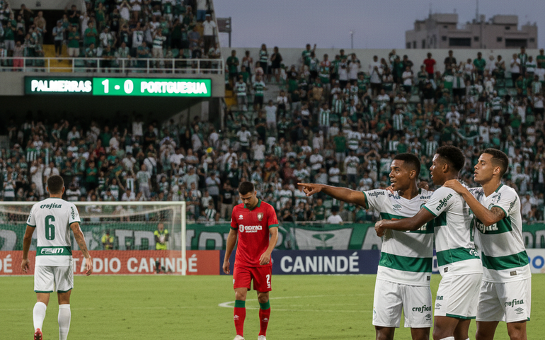 Palmeiras supera Portuguesa com time reserva na estreia do Paulistão