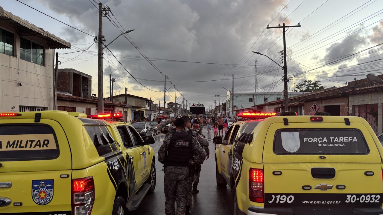 Litoral Norte tem reforço no policiamento durante segunda-feira de Carnaval