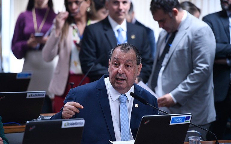 CAE aprova novo arcabouço fiscal com mudanças; matéria vai a Plenário