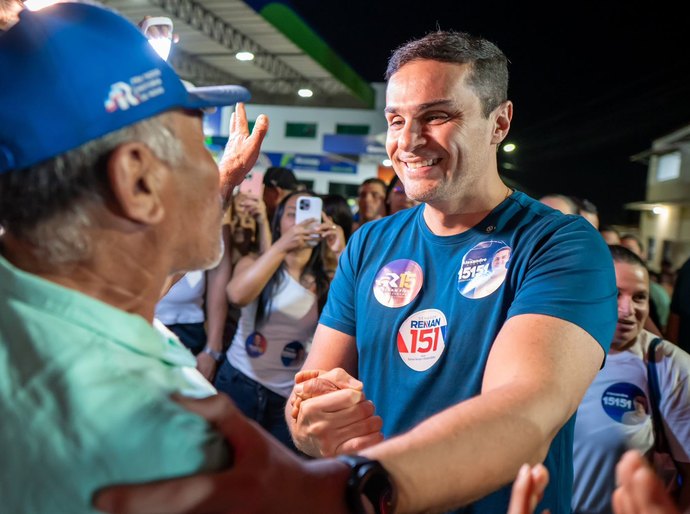 Alexandre Ayres apresenta propostas para ampliar e fortalecer a saúde em Alagoas