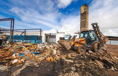 Mercado do Biu é demolido para construção de novo equipamento