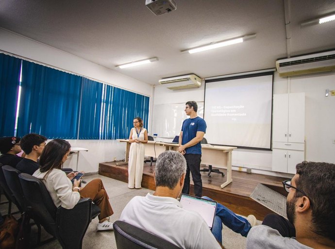 Instituto Vertex mobiliza estudantes em universidades e prorroga inscrições para curso gratuito de Realidade Aumentada