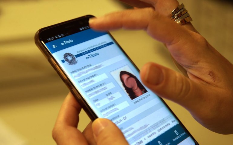 Eleitor com título cancelado pode regularizar na Justiça Eleitoral