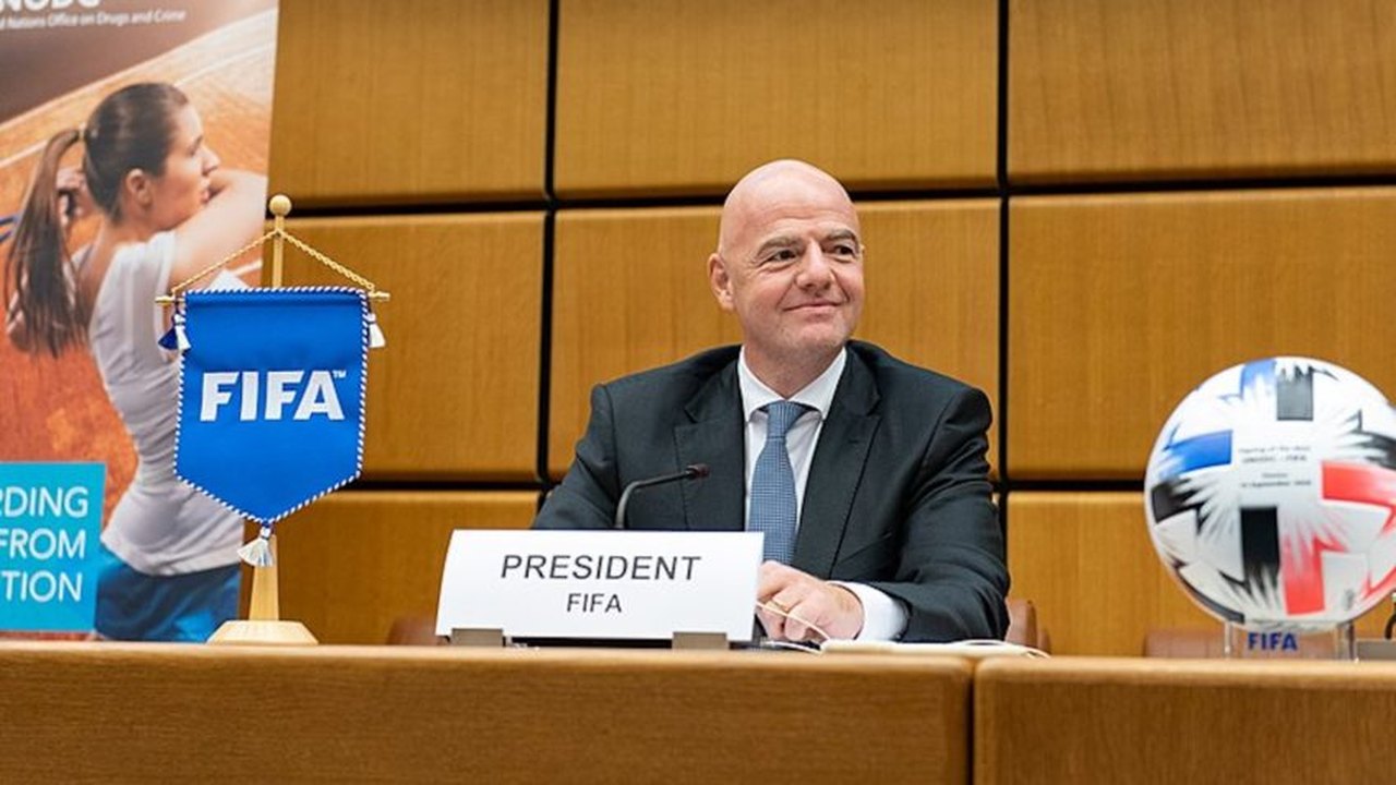 Presidente da Fifa lamenta morte de Zagallo: 'Idolo da história do futebol'
