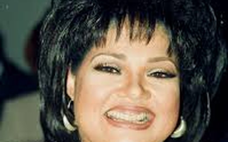 Quem foi Angela Bofill, cantora que morreu aos 70 anos?