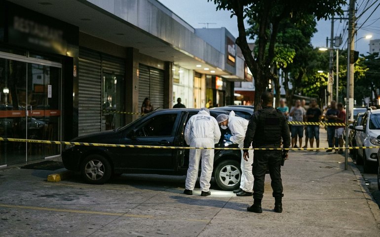 Empresário é assassinado a tiros ao chegar em restaurante na Zona Oeste do Rio