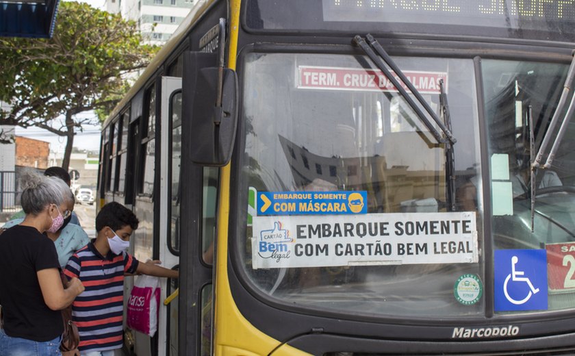 Nova linha de ônibus começa a operar em Maceió nesta segunda-feira (7)