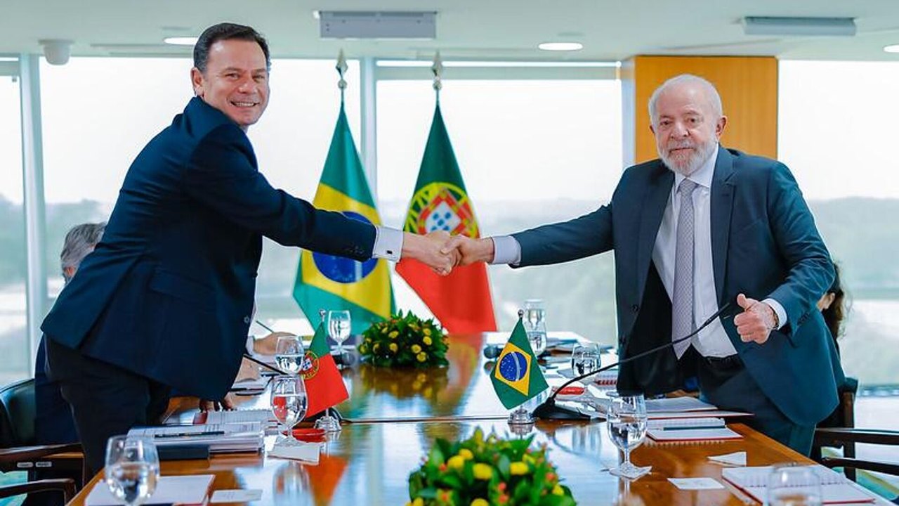 Portugal fecha acordo para compra de 12 caças Super Tucano após encontro entre Lula e Montenegro
