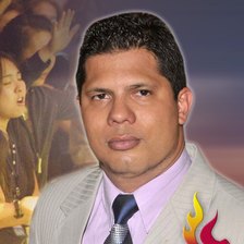 Pr. Adriano Oliveira