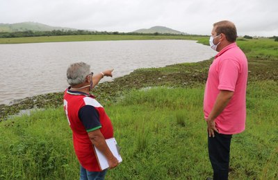 Após chuvas, Prefeitura de Palmeira faz vistoria em comunidades ribeirinhas do rio Lunga