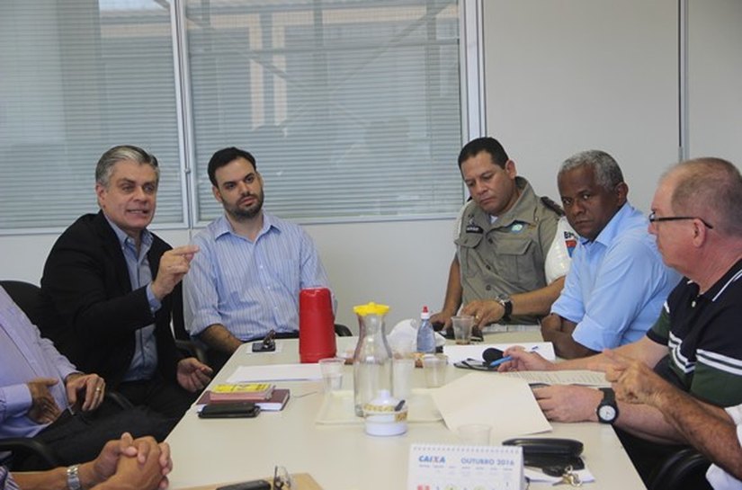 Detran discute ações de fiscalização de cinquentinhas em Alagoas