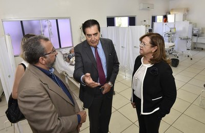 Prefeitura de Palmeira vai pleitear curso de Medicina e contratação de médicos ao MS