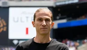 Flamengo renova com Filipe Luís até 2027 e encerra novela nos bastidores