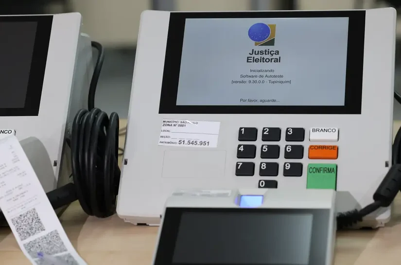 TSE propõe novas regras e recebe sugestões sobre eleições de 2026