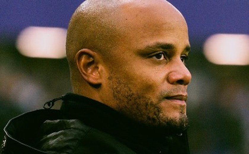 Kompany ignora bom retrospecto do Bayern e respeita Barcelona: 'Entre os mais fortes da Europa'