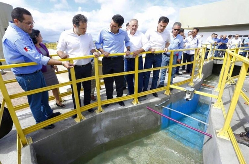 Casal começa a operar novo sistema do Alto Sertão de Alagoas