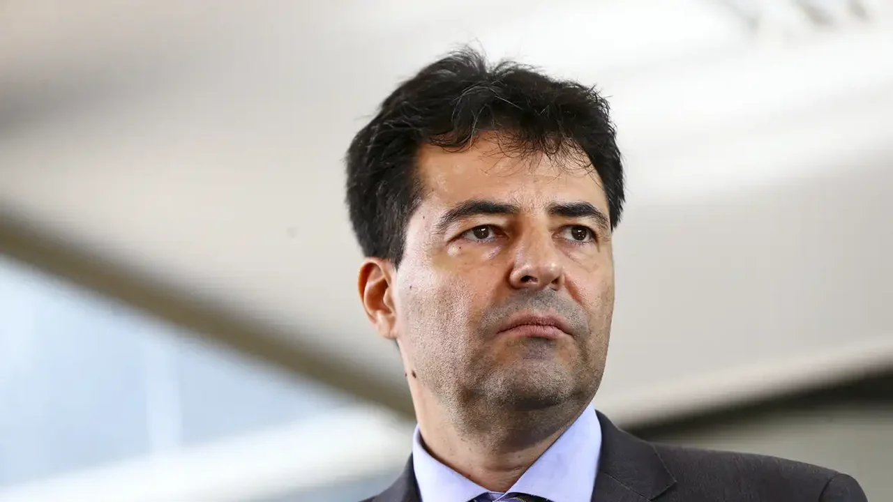 Coordenador econômico de Flávio nega privatizações e diz que ajuste fiscal vai mirar excessos
