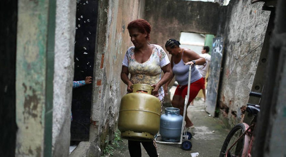 reuters-botijao-de-gas-1500-28102021150936356.jpeg / Foto: PILAR OLIVARES/REUTERS