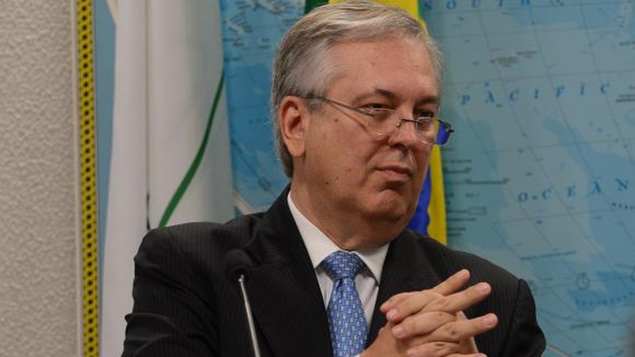 Figueiredo: Brasil deve se aparelhar para acolher pessoas que pedem asilo